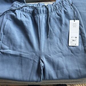 ALO Yoga Bluestone Accolade Sweatpant